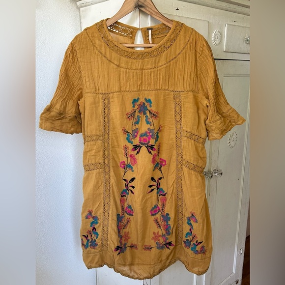 Free People | Women’s Amber Glow Victorian Embroidered mini dress, lined, size S - Picture 5 of 15